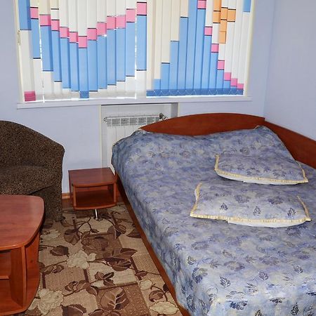 Hotel 7 Zirok Melitopolʼ Pokój zdjęcie