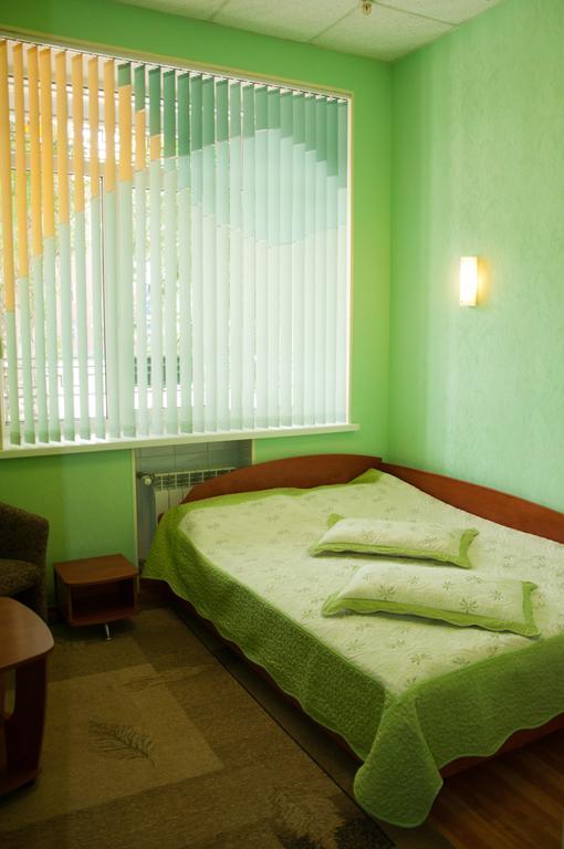 Hotel 7 Zirok Melitopolʼ Pokój zdjęcie